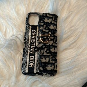 Dior iPhone 11 cover
